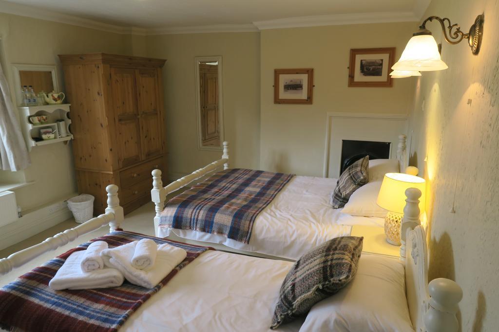 The Helyar Arms Hotel Yeovil Bagian luar foto