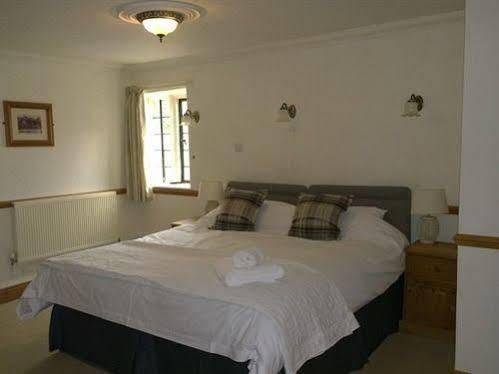 The Helyar Arms Hotel Yeovil Bagian luar foto